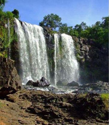 Bou Sra Waterfall